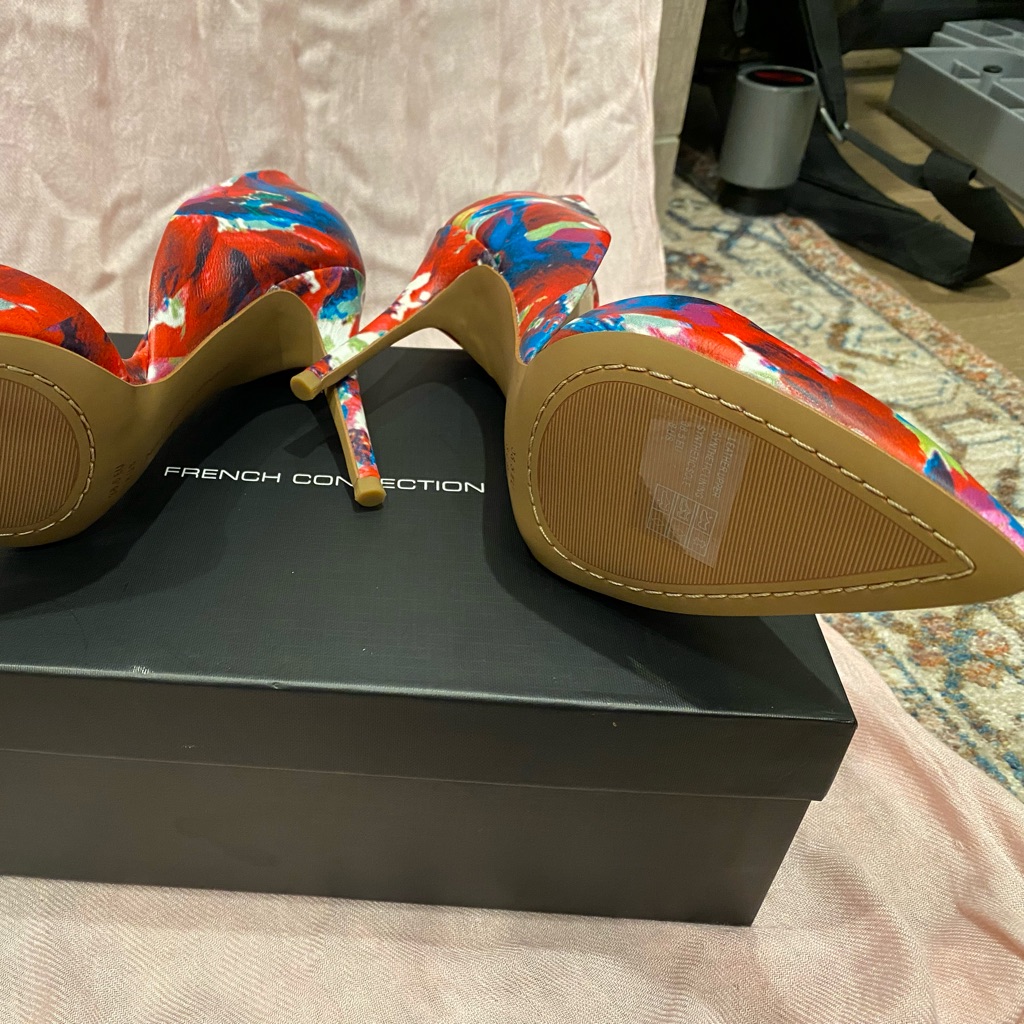 French Connection Pumps  Brand New